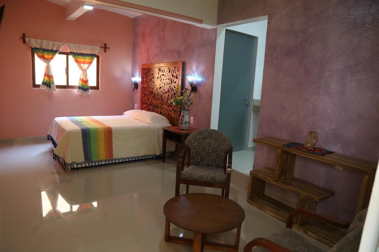 Suites Cardon Oaxaca Eksteriør billede