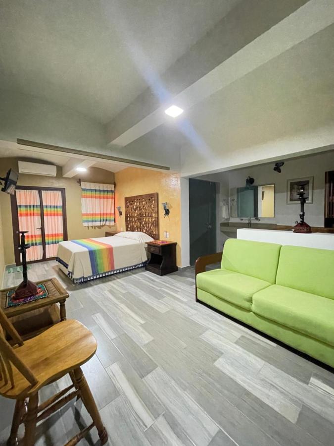 Suites Cardon Oaxaca Eksteriør billede